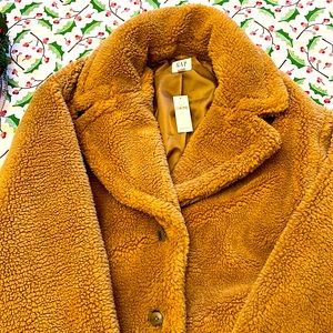 Brand new Gap women’s Teddy Bear fleece 3/4 jacket